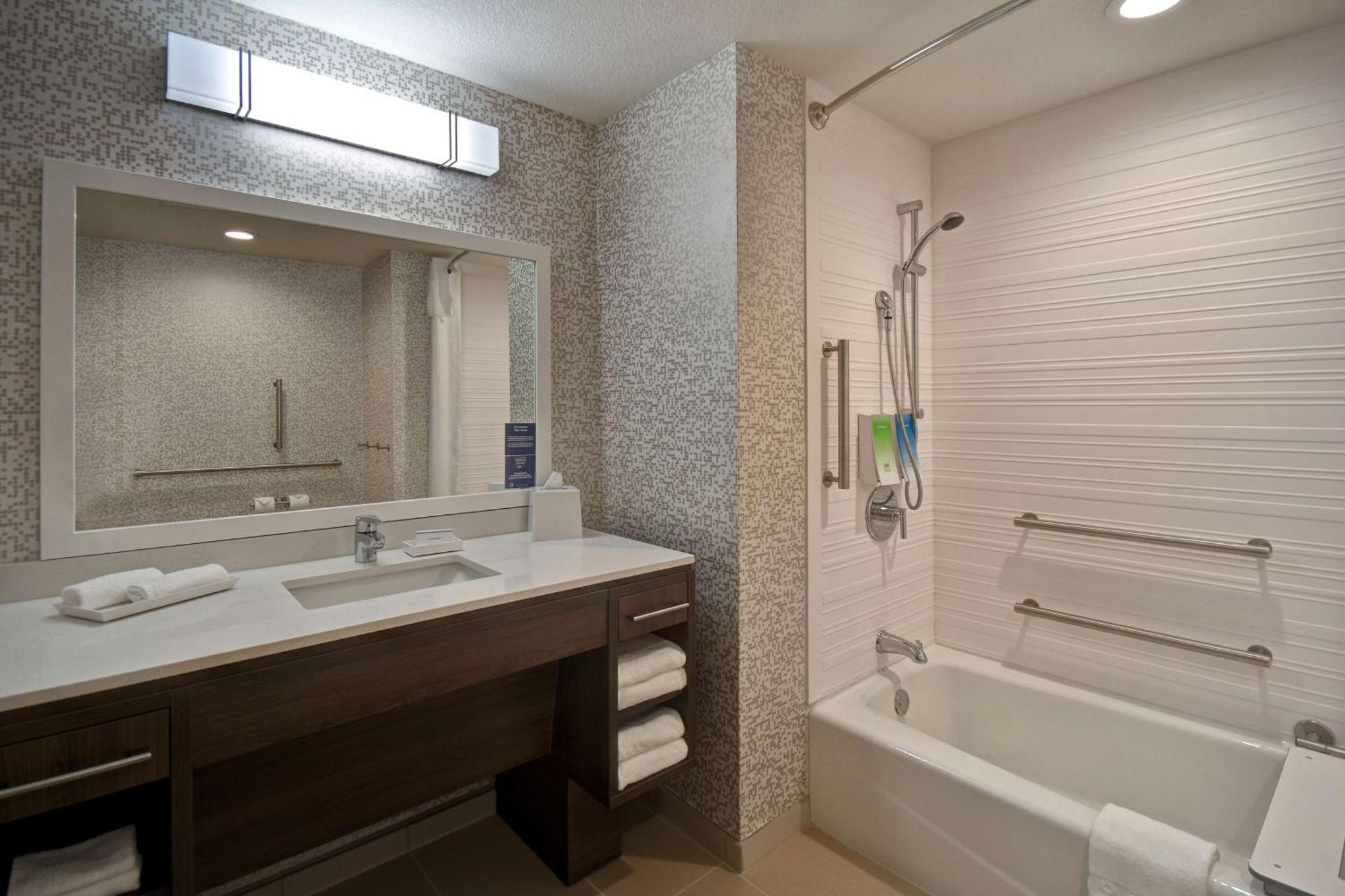 Home2 Suites Eau Claire South, Wi Екстер'єр фото